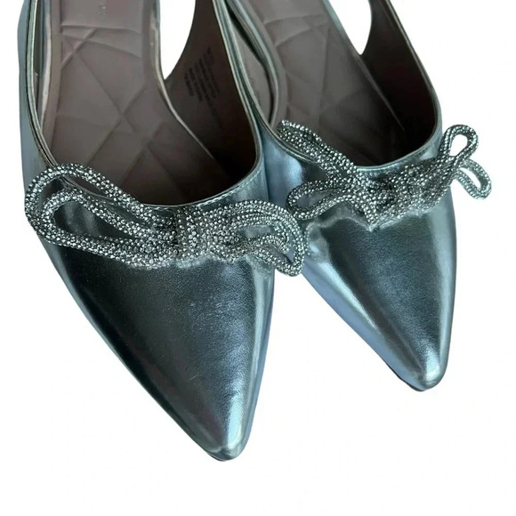 BCBGeneration Women's Kristin Silver Slingbacks Rhinestone Bow Flats Shoes 8 NEW - Picture 4 of 7